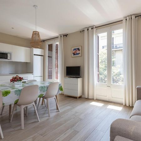 Aparteasy - Family 4-Bedroom Apartment Barcelona Exterior foto