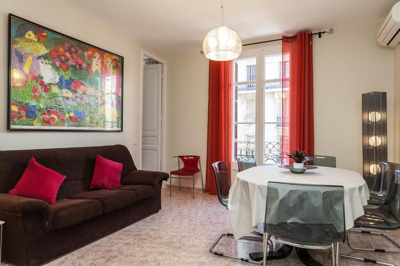 Aparteasy - Family 4-Bedroom Apartment Barcelona Exterior foto